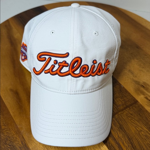 Titleist Clemson Tigers 2018 National Champions Adjustable Cap White Orange Paw - Picture 12 of 12